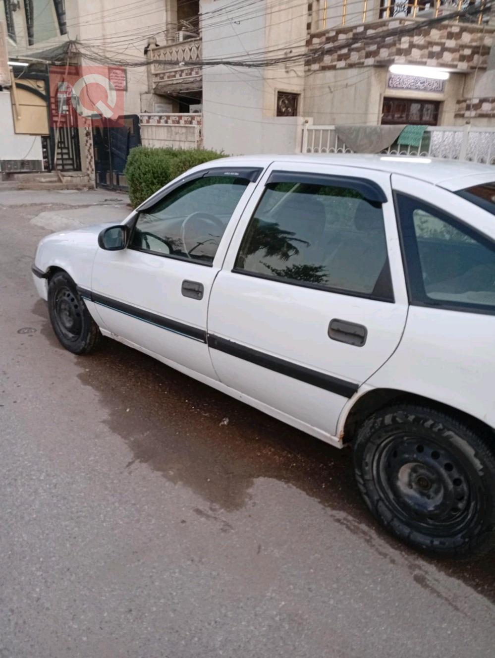 اوبل فيكترا